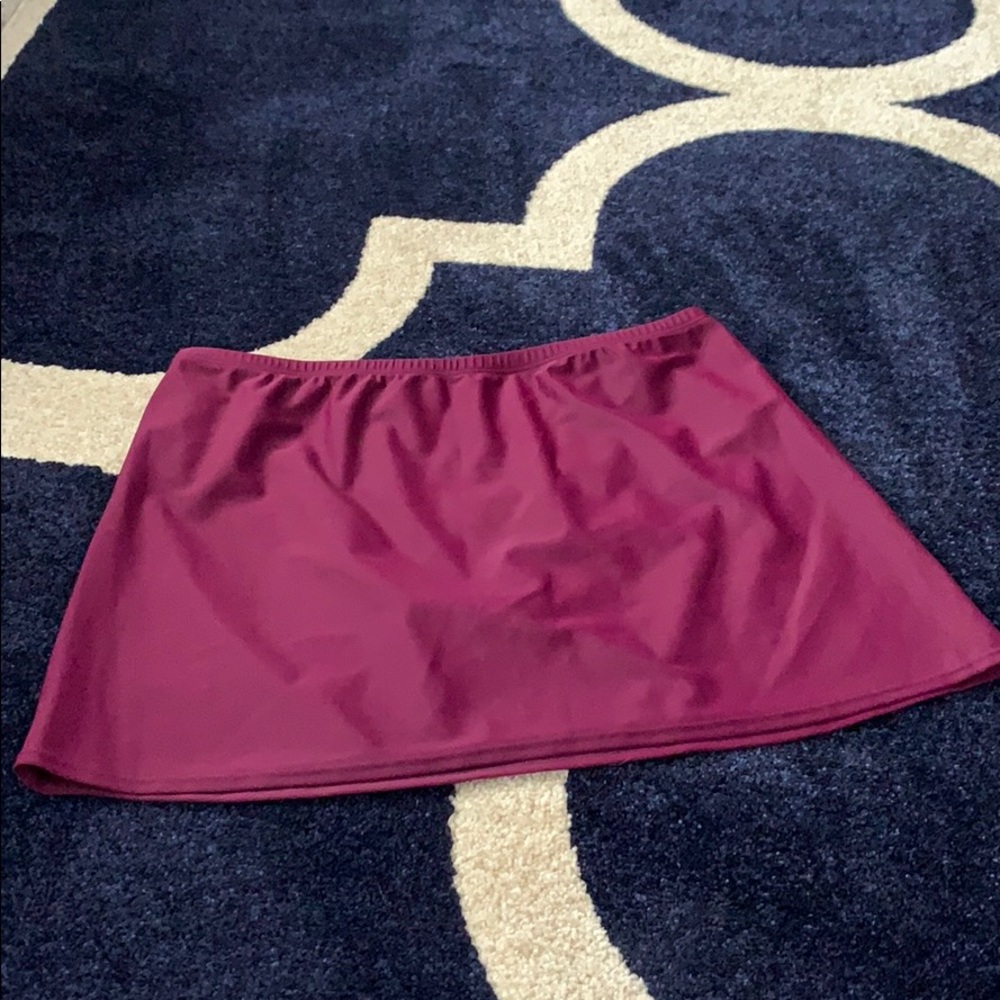 Women’s swim skirt